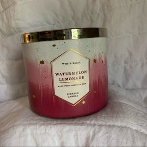 Bath & Body Works Candle